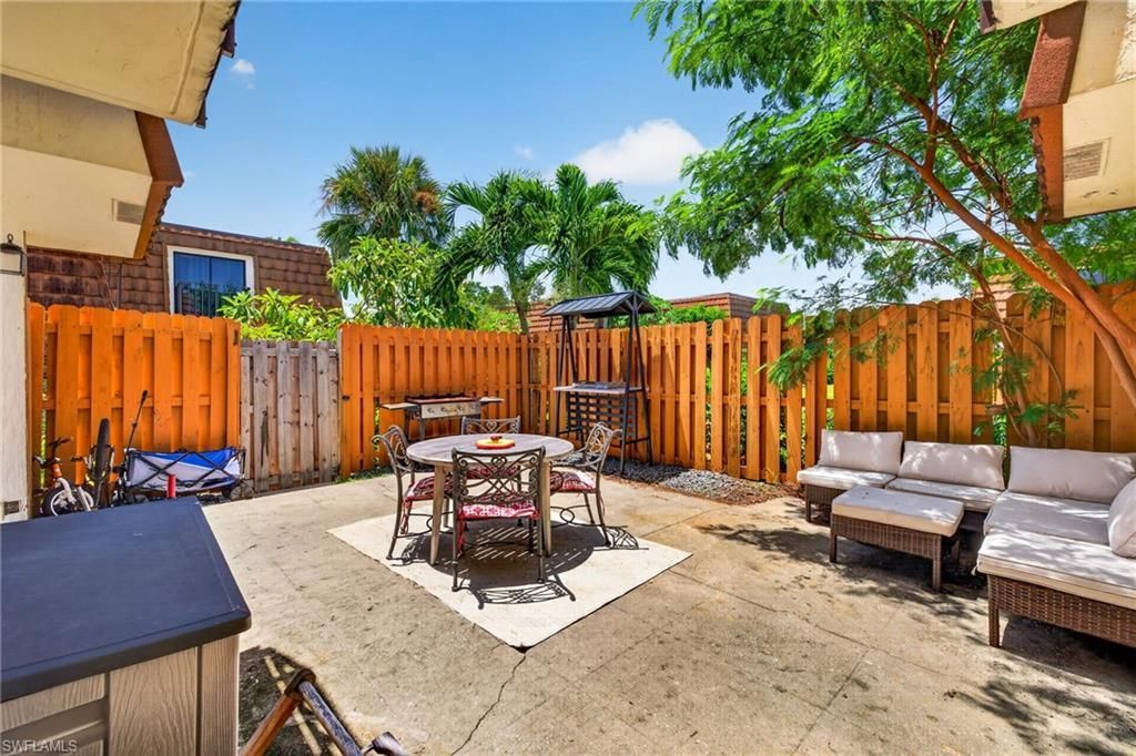 1448 Park Shore Cir, Unit 2, Fort Myers, FL 33901 Photo