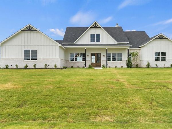 10641 Rye Bread Lane, Venus, TX 76084
