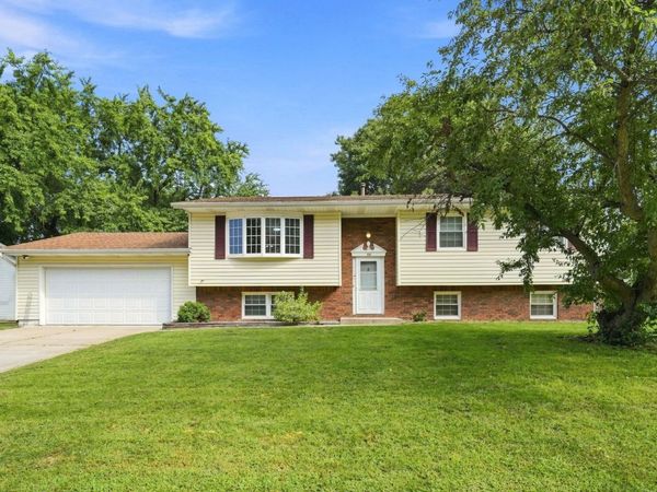 105 Spruce Drive , Colona, IL 61241