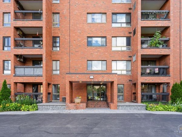3700 Capri Court , Unit 104, Glenview, IL 60025