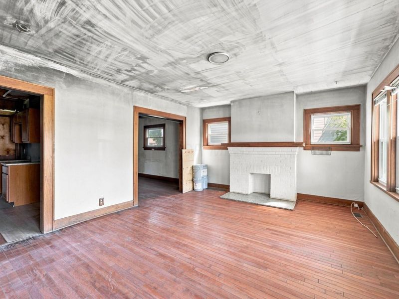 180 Brehl Avenue , Columbus, OH 43222 Photo 8