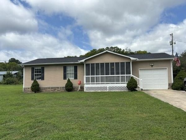 12429 Dolly Pond Road, Birchwood, TN 37308