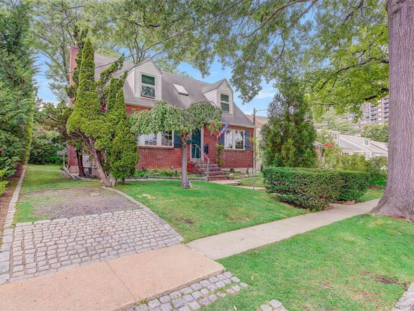 26-20 210th Place , Bayside, NY 11360