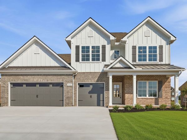 5561 Sinclair St, Murfreesboro, TN 37127