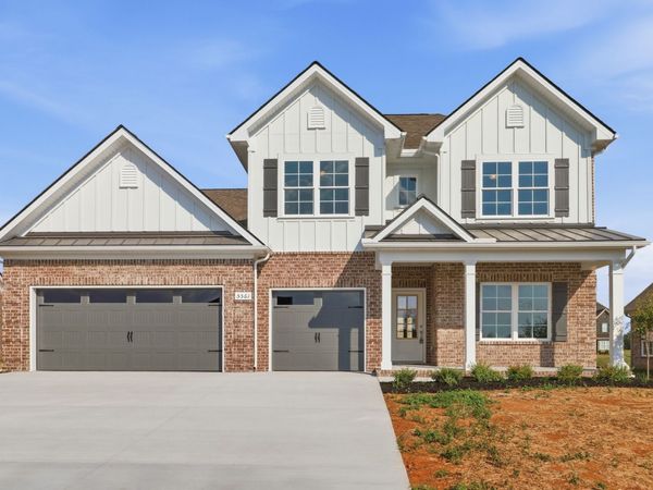 5561 Sinclair St, Murfreesboro, TN 37127