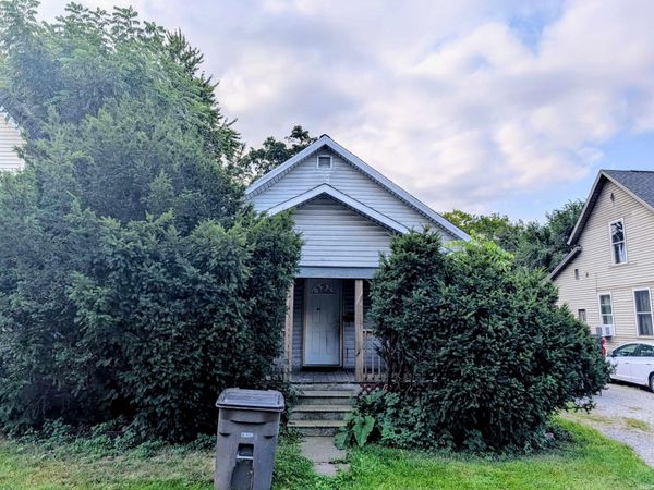609 W Franklin Street, Elkhart, IN 46516