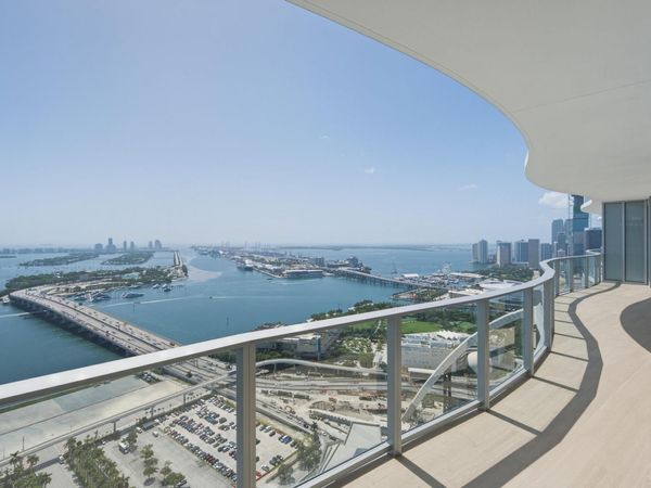 1400 Biscayne Boulevard, Unit 4304, Miami, FL 33132