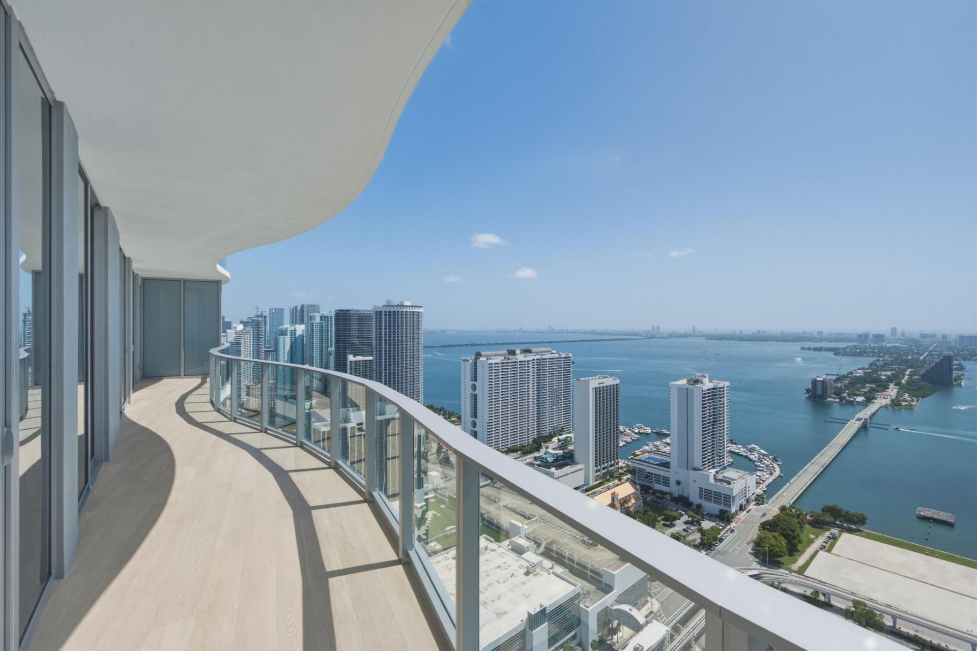 1400 Biscayne Boulevard, Unit 4304, Miami, FL 33132 Photo