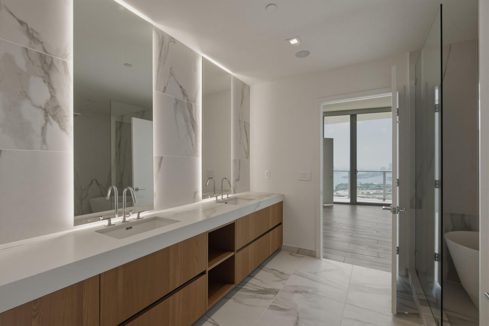 1400 Biscayne Boulevard, Unit 4304, Miami, FL 33132 Photo