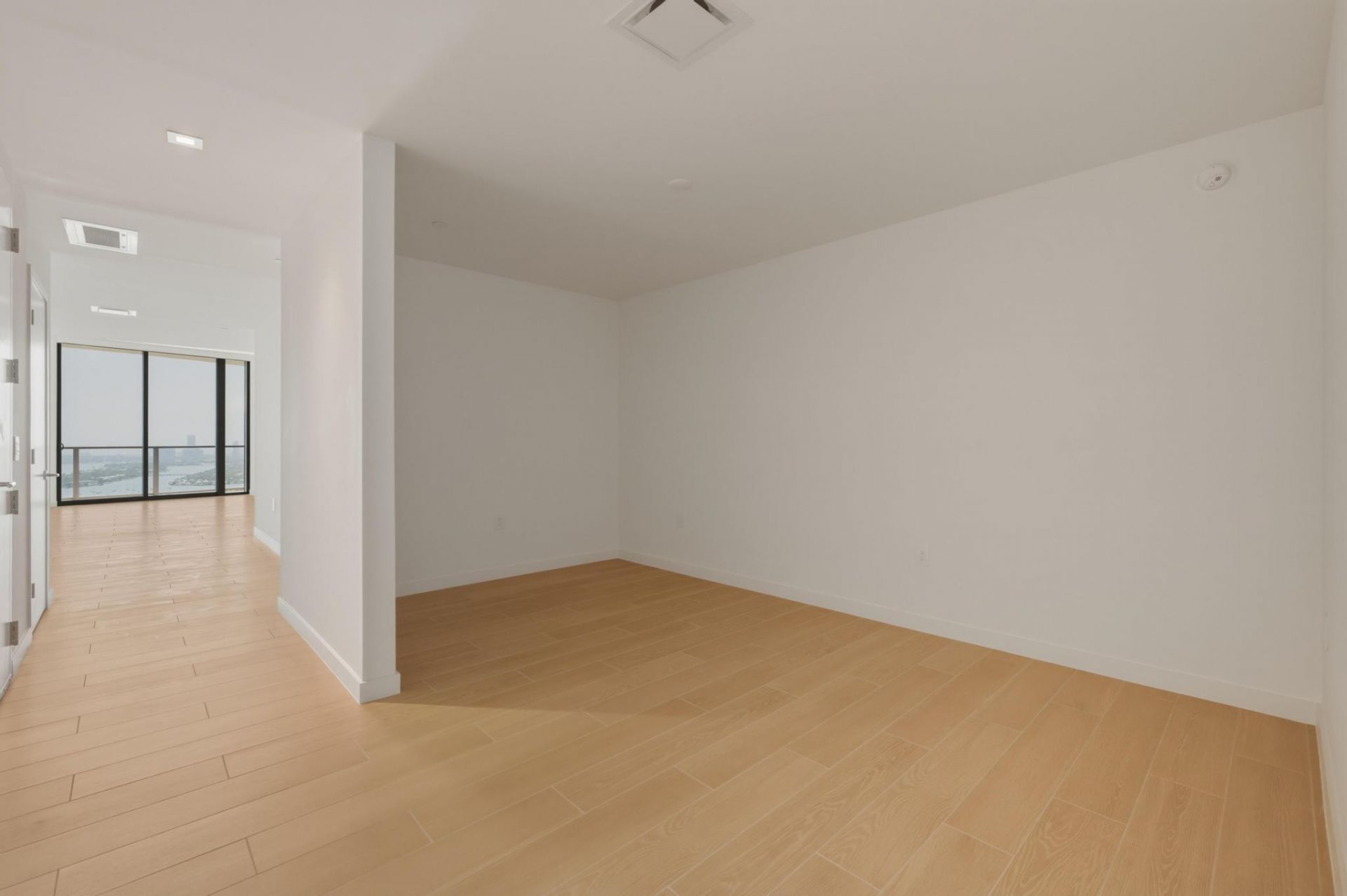 1400 Biscayne Boulevard, Unit 4304, Miami, FL 33132 Photo