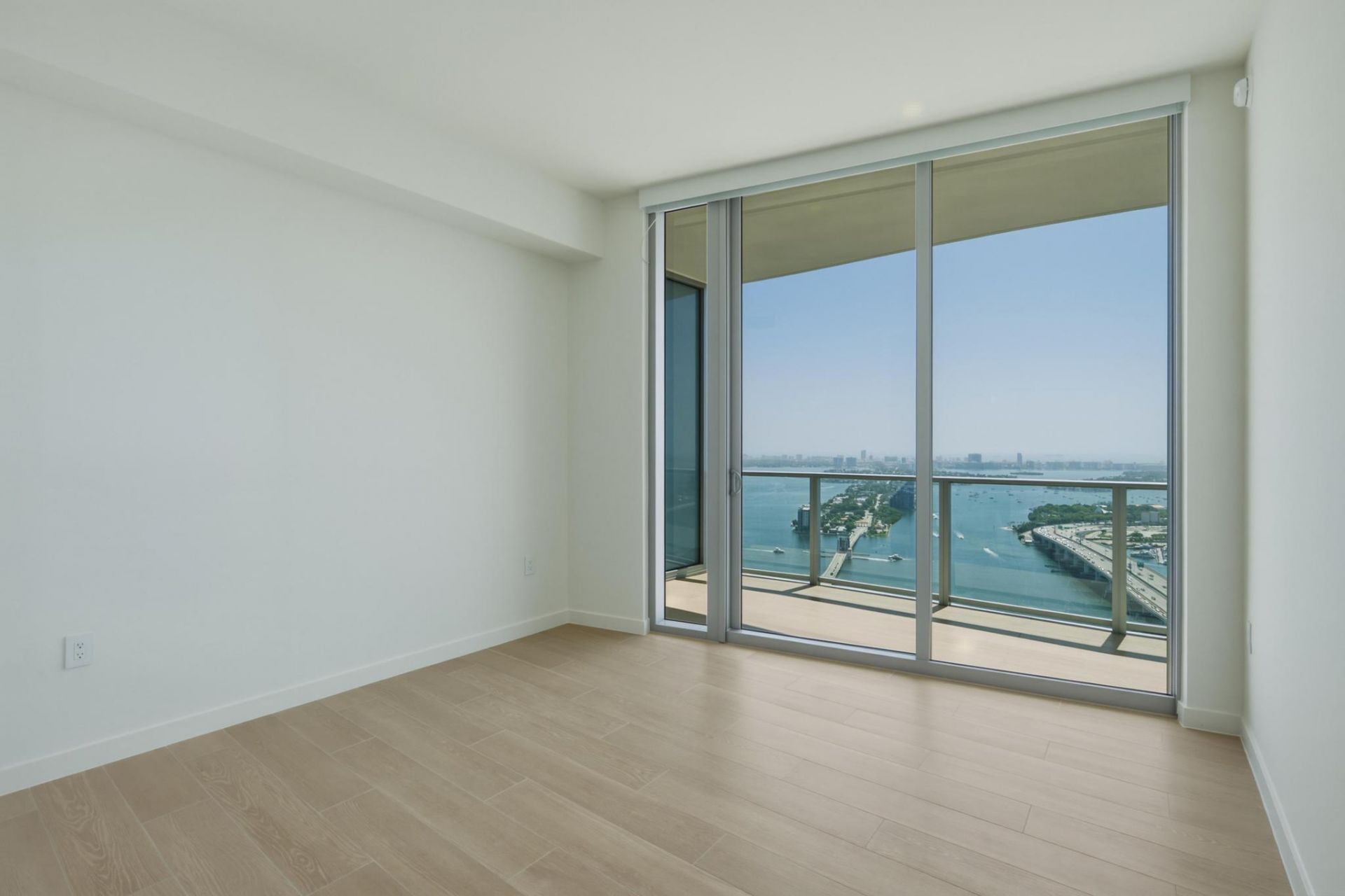 1400 Biscayne Boulevard, Unit 4304, Miami, FL 33132 Photo