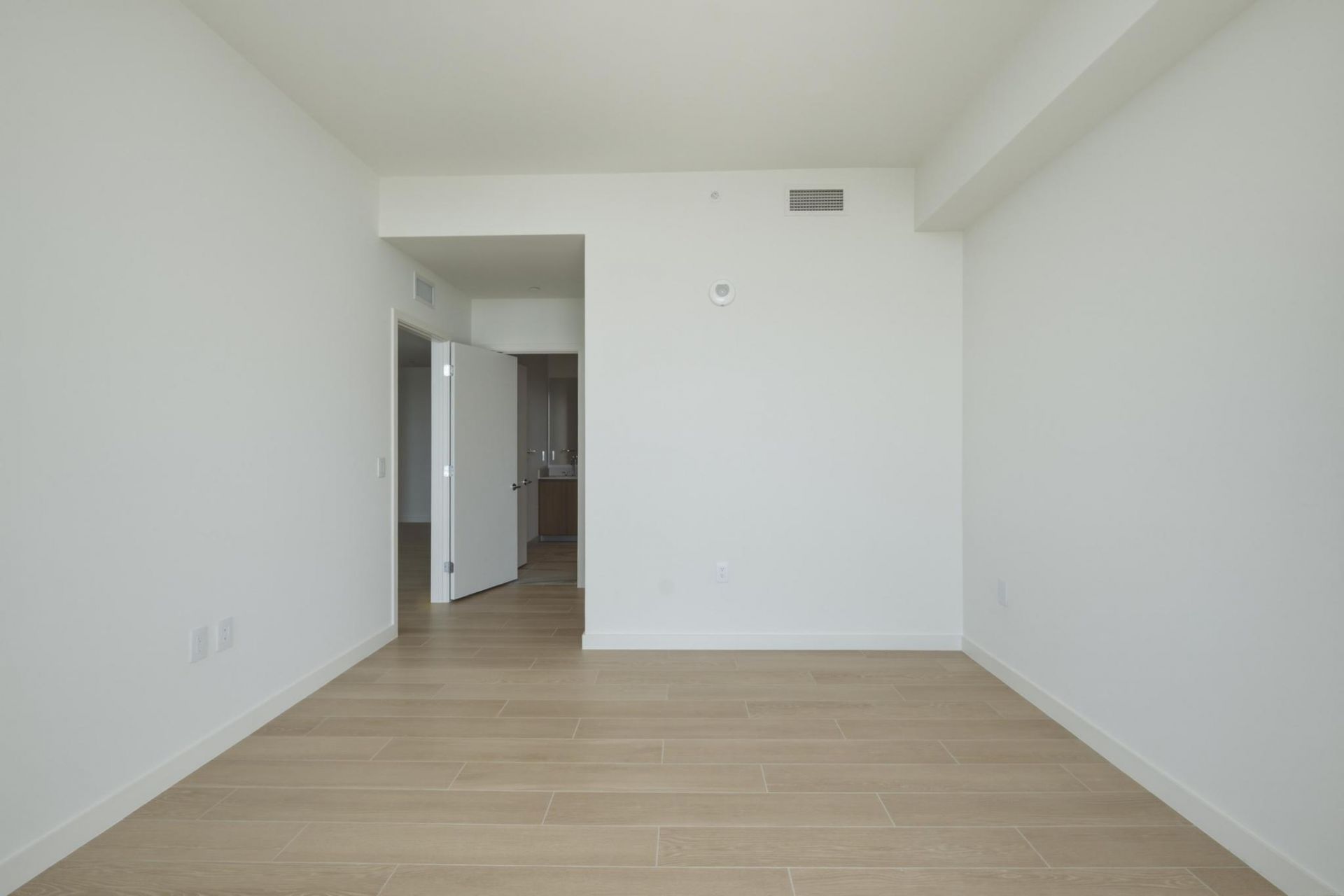 1400 Biscayne Boulevard, Unit 4304, Miami, FL 33132 Photo