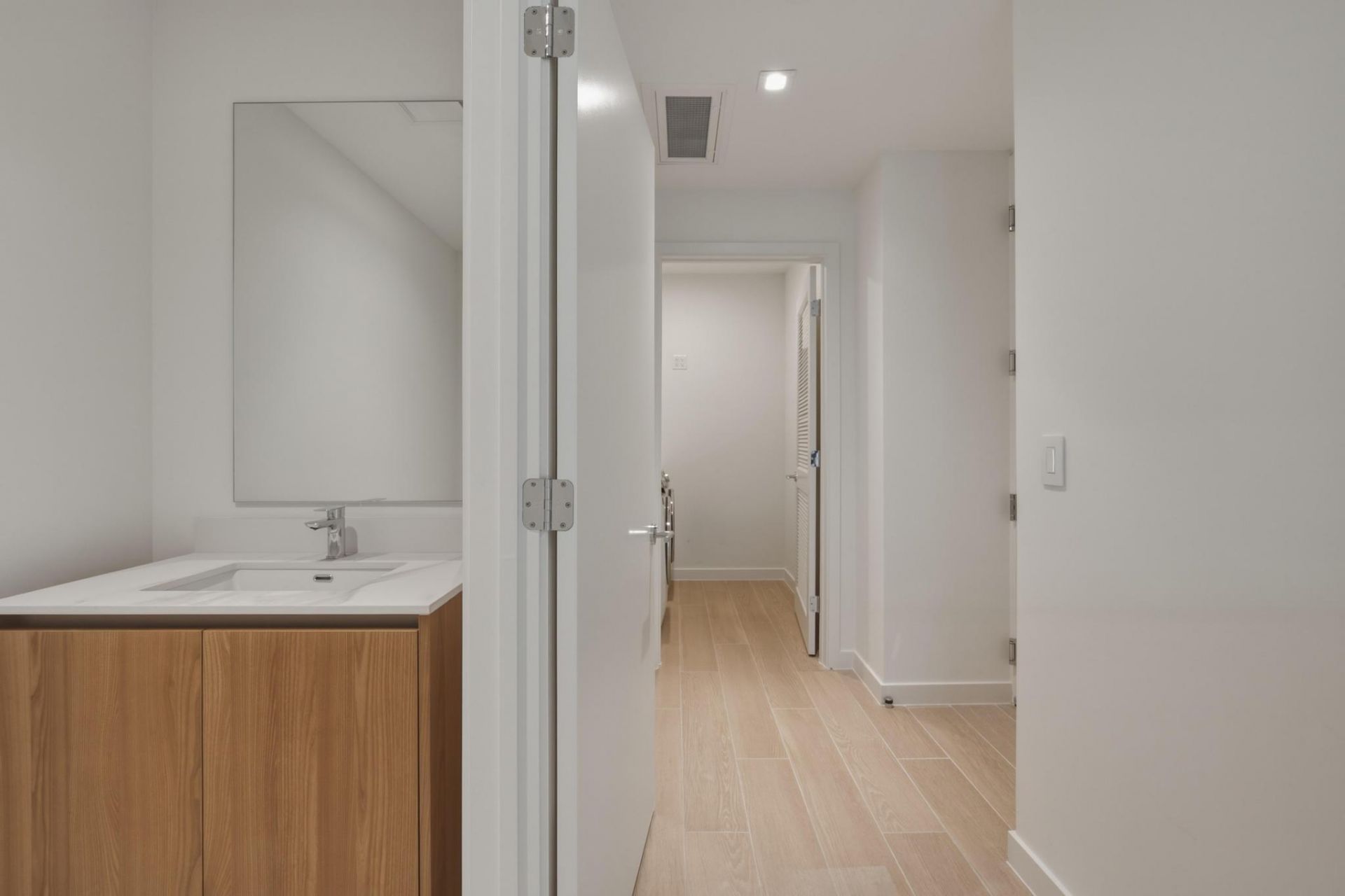 1400 Biscayne Boulevard, Unit 4304, Miami, FL 33132 Photo
