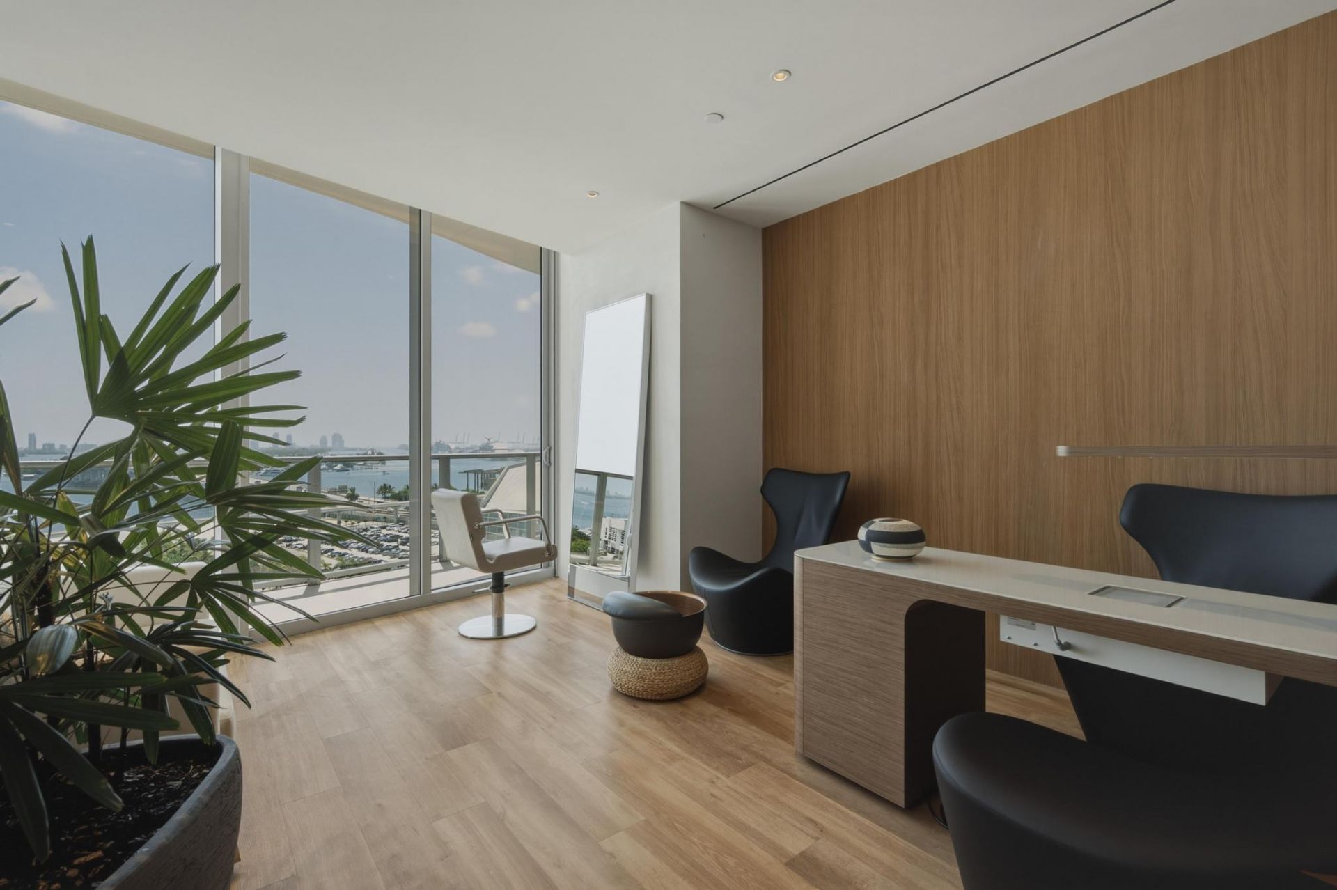 1400 Biscayne Boulevard, Unit 4304, Miami, FL 33132 Photo