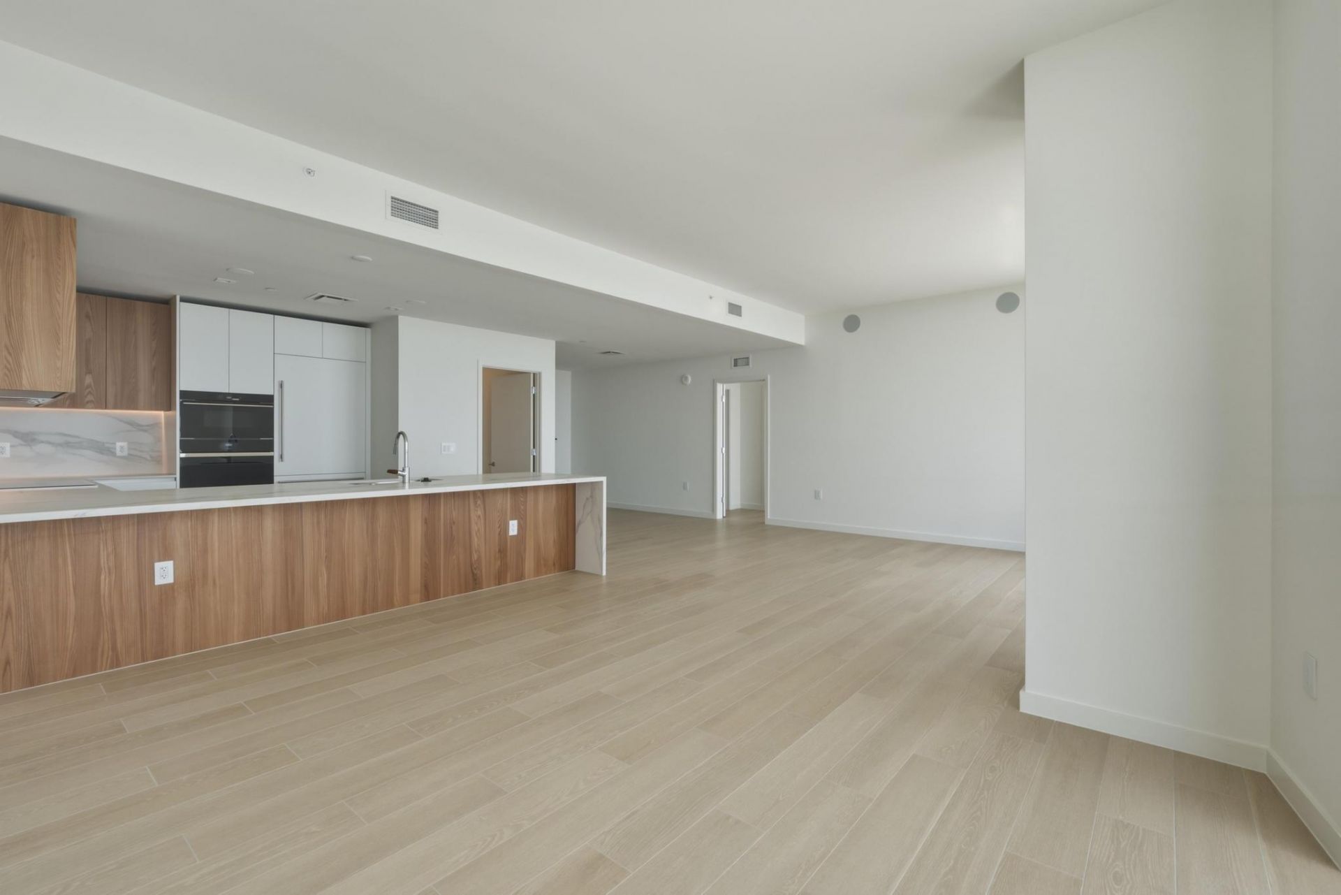 1400 Biscayne Boulevard, Unit 4304, Miami, FL 33132 Photo