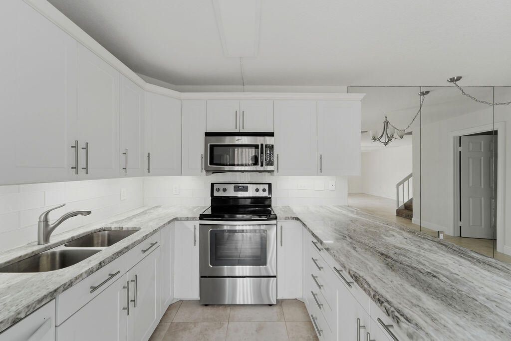 3900 SE County Line Road, Jupiter, FL 33469 Photo