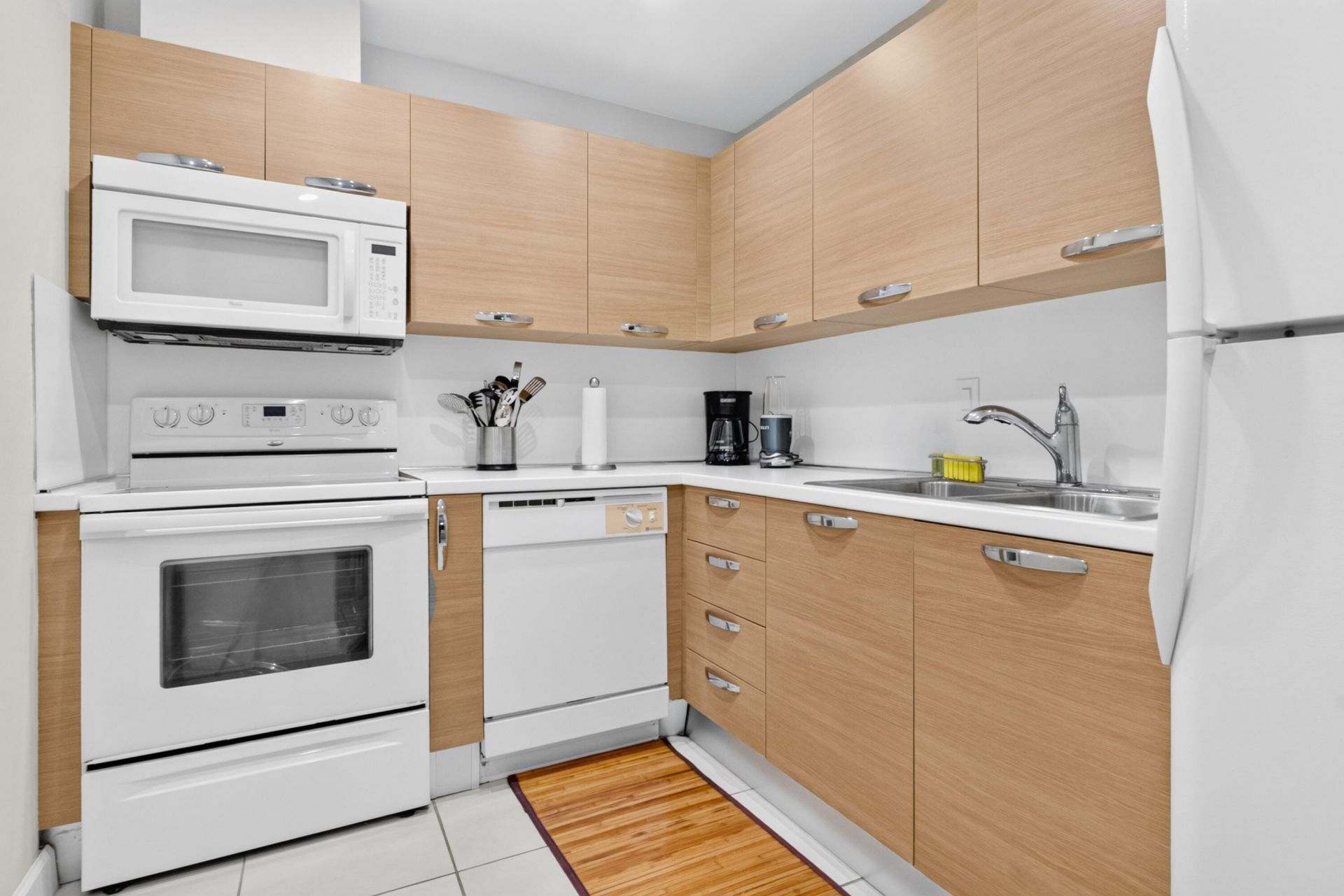 6359 Bay Club Drive, Unit 2, Fort Lauderdale, FL 33308 Photo