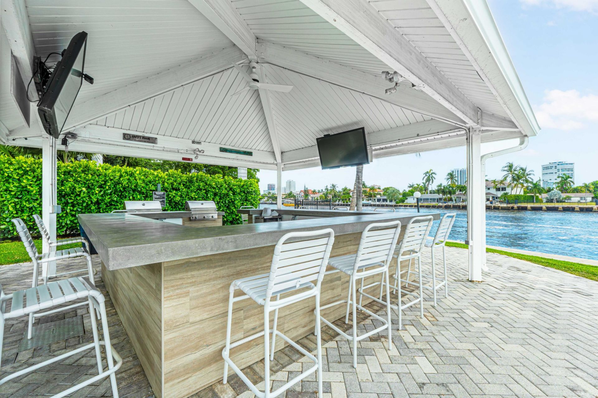 6359 Bay Club Drive, Unit 2, Fort Lauderdale, FL 33308 Photo