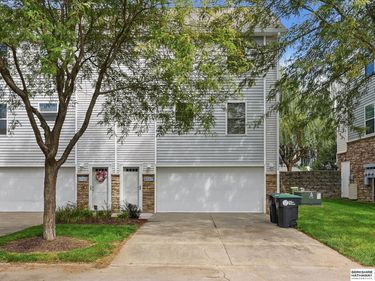 6767 S 181st Court, Omaha, NE 68135
