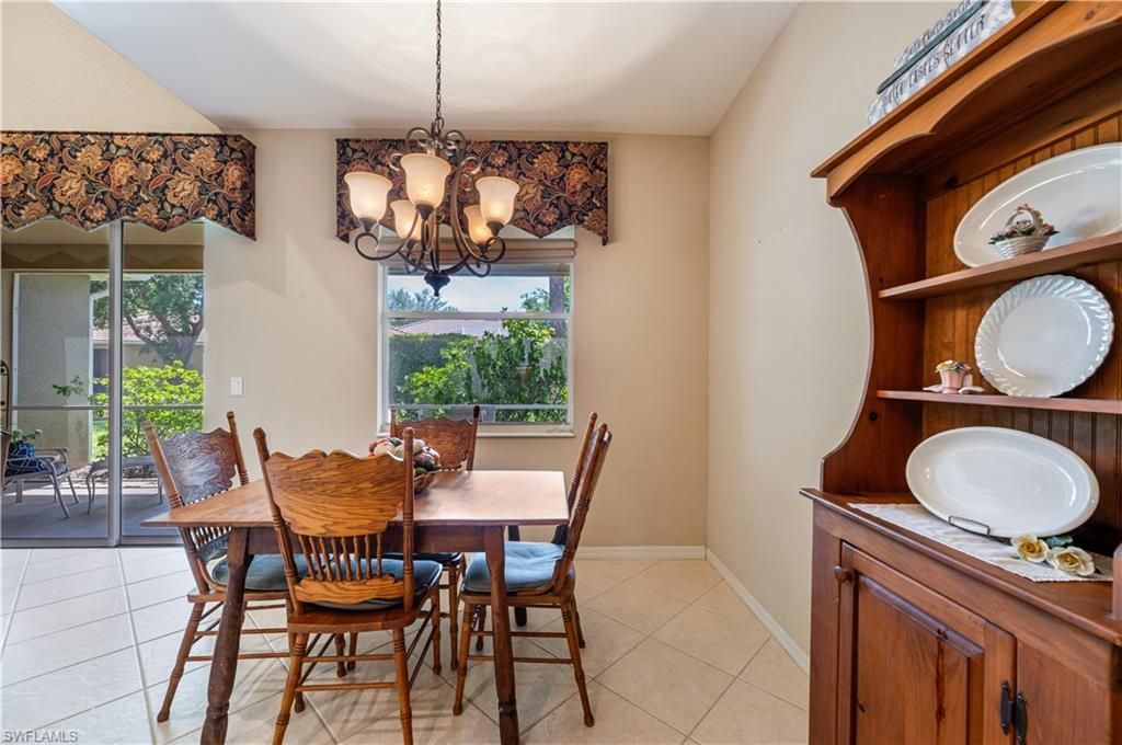 3911 Aurora Ct, Naples, FL 34116 Photo