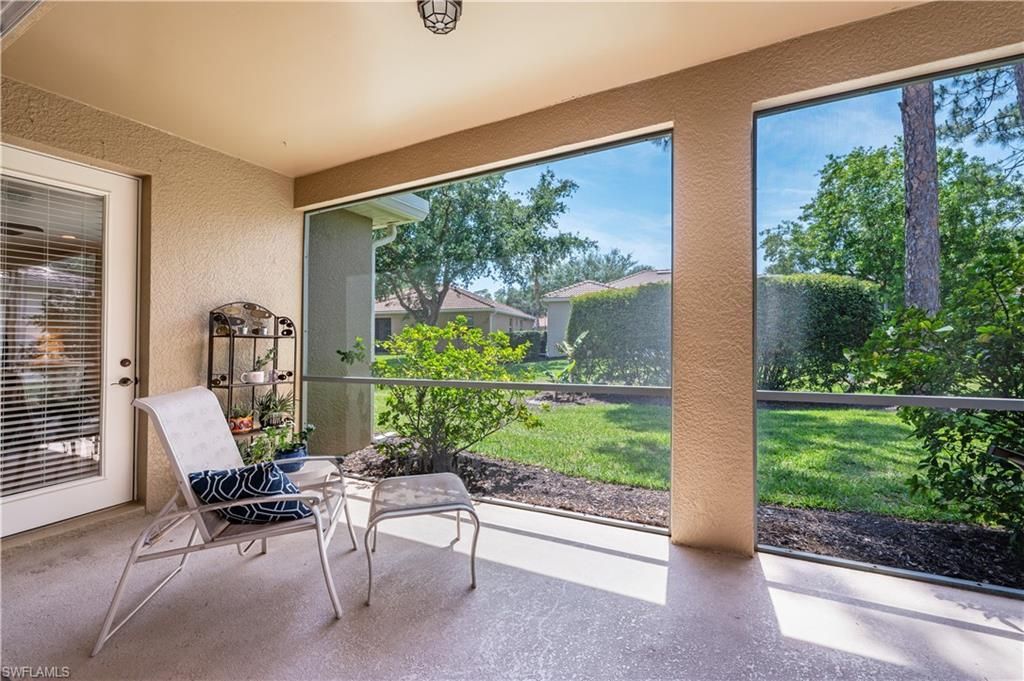 3911 Aurora Ct, Naples, FL 34116 Photo