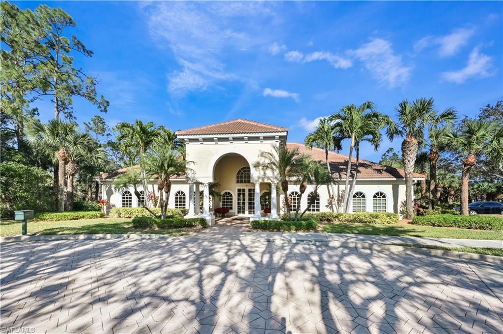 3911 Aurora Ct, Naples, FL 34116 Photo
