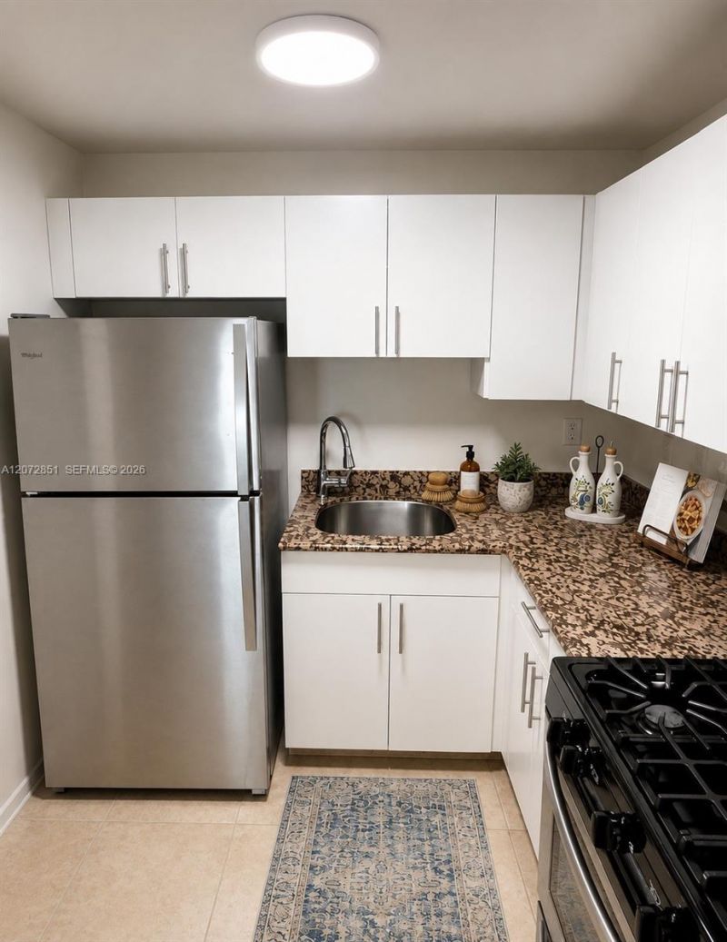 14500 SW 88th Ave, Unit 227, Palmetto Bay, FL 33176 Photo