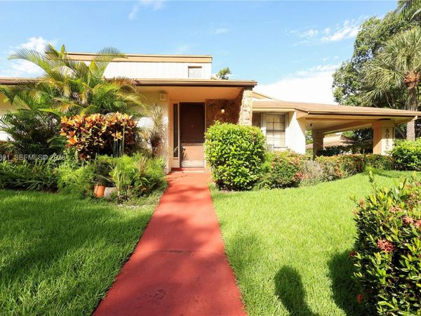 8050 Palmetto Palm Cir , Unit 55, Tamarac, FL 33321