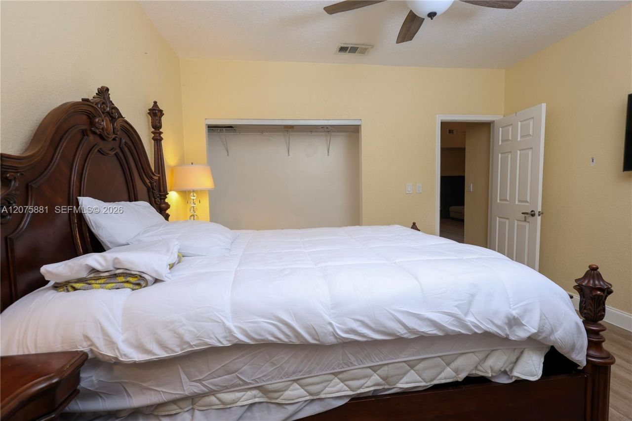 8050 Palmetto Palm Cir , Unit 55, Tamarac, FL 33321 Photo