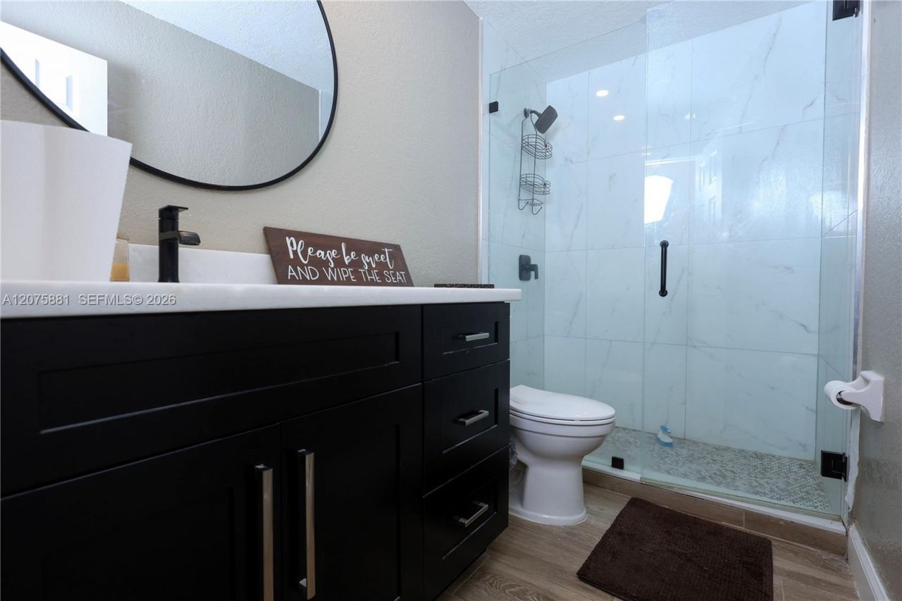 8050 Palmetto Palm Cir , Unit 55, Tamarac, FL 33321 Photo