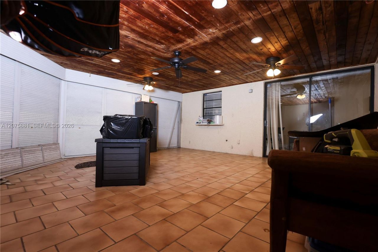 8050 Palmetto Palm Cir , Unit 55, Tamarac, FL 33321 Photo