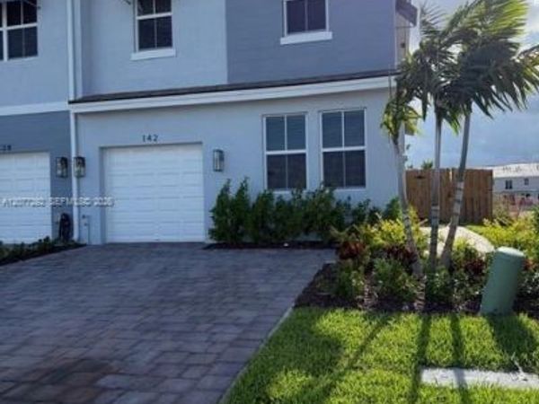 142 NE 14th Ter , Homestead, FL 33033
