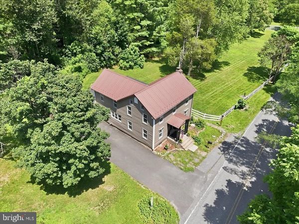 531 EFFORT NEOLA ROAD , SAYLORSBURG, PA 18353