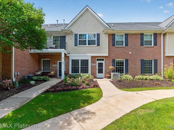 3118 Kneeland Circle , Howell Township, Mi 48843