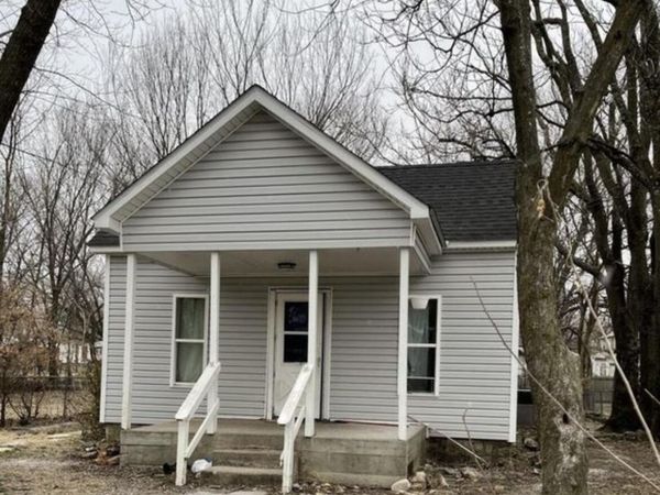 910 S Jackson Avenue , Joplin, MO 64801