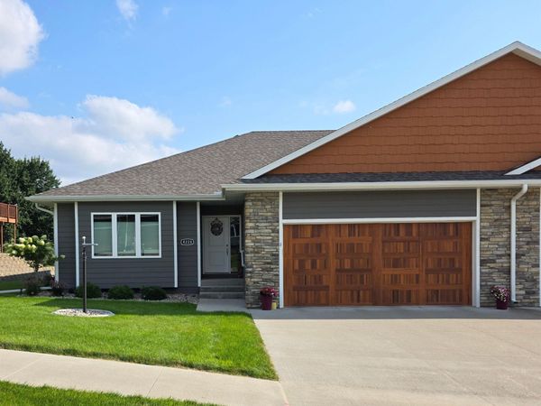 4228 Fremar Drive, Sioux City, IA 51104