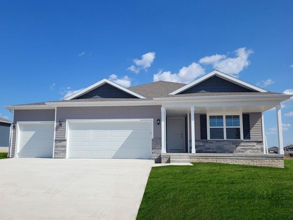 3813 Rueben Drive, Marion, IA 52302