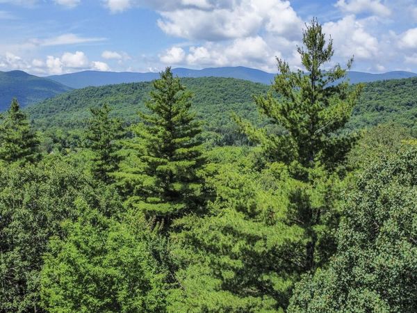2800 North Hollow Road, Granville, VT 05747
