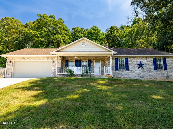 4306 Nolan Drive, Maryville, TN 37801