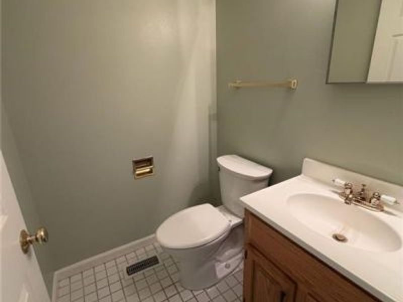 566 Cherry Hill Place, Fairborn, OH 45324 Photo 11