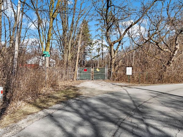 30w680 Lee Road , West Chicago, IL 60185