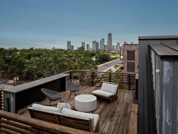 2201 Santa Rosa ST, Austin, TX 78702