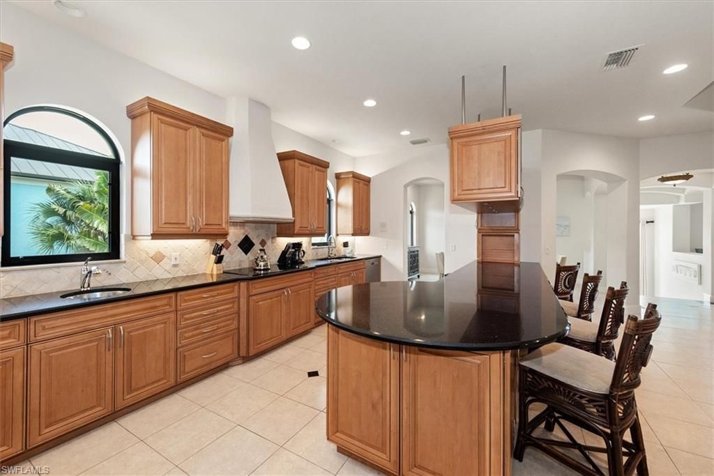 1316 Eagle Run Dr, Sanibel, FL 33957 Photo