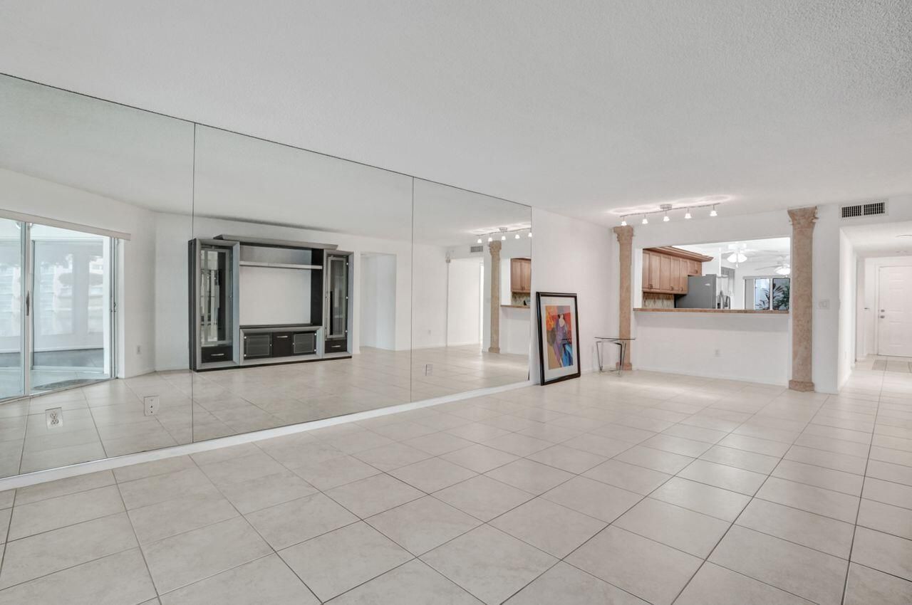 7411 Granville Drive, Unit 106, Tamarac, FL 33321 Photo