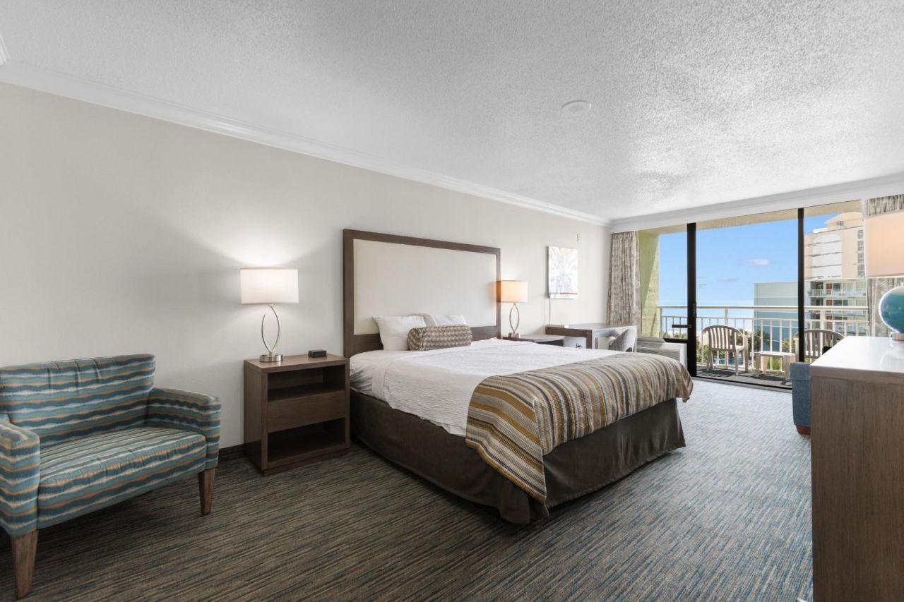 1105 S Ocean Blvd. Photo 4