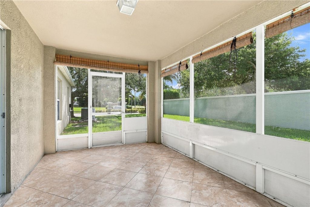 815 Greenleaf Circle, Vero Beach, FL 32960 Photo