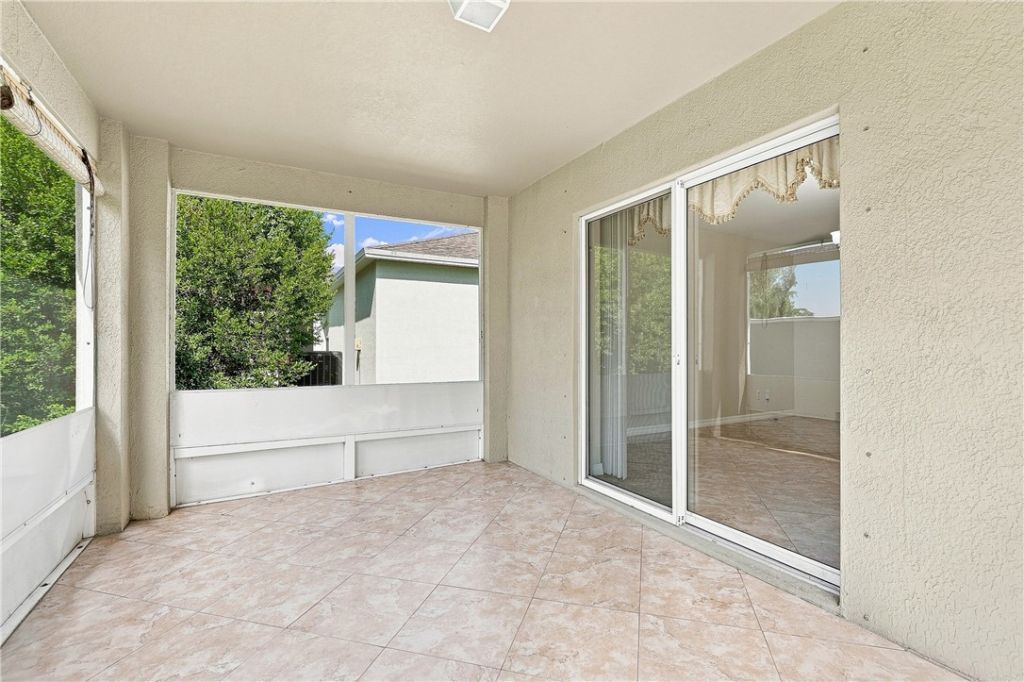 815 Greenleaf Circle, Vero Beach, FL 32960 Photo