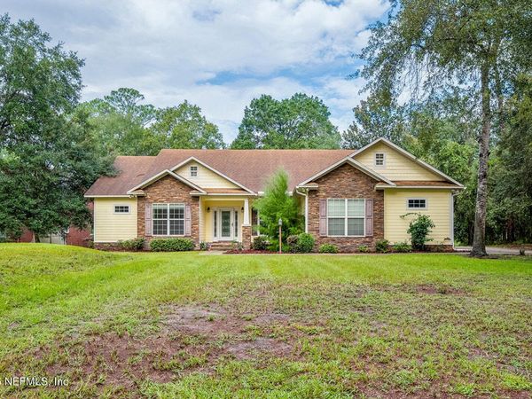 486 LAKESHORE Drive, Starke, FL 32091