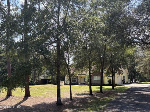 486 LAKESHORE Drive, Starke, FL 32091