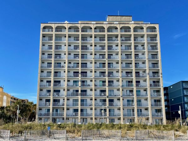 1207 S Ocean Boulevard , Myrtle Beach, SC 29577